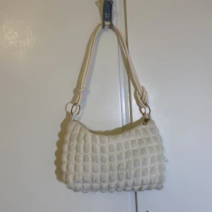 Söt väska - Söt väska perfekt för sommar outfits 