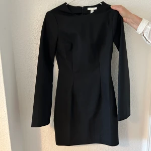 Klänning H&M - Så snygg klänning från H&M❤️🌸 Aldrig använd! Prislapp kvar!