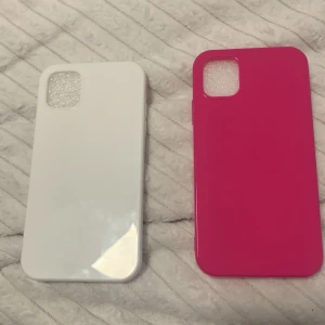 Mobilskal - Mobilskal till iPhone 11 helt nya säljer båda för 40kr