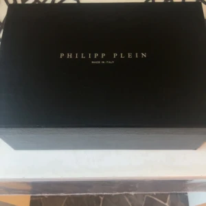 Philipp plein skor - Philipp plein skor begagnad om du letar efter snygga fina sköna skor är dem här dem rätta för dig