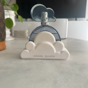 Ariana Grande 100ML - Så gott som ny