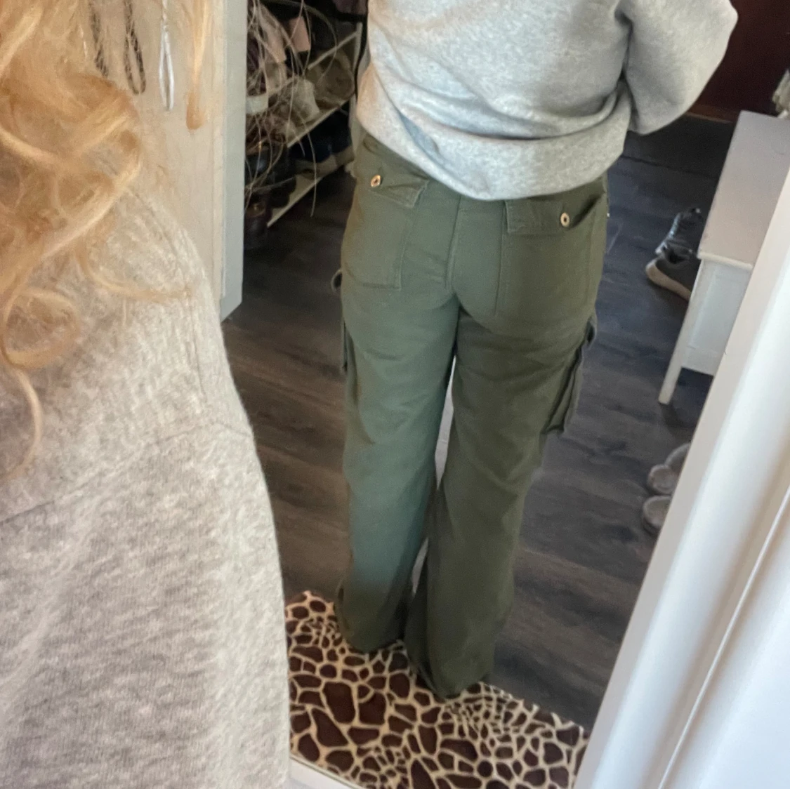 Gröna cargopants  - 27