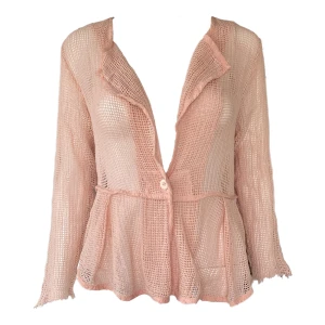 Rosa Fishnet  - I fint skick, ärmarna har klippts kortare. Lapparna har klippts av så vet ej märke & storlek. Dockan använder storlek XS. 