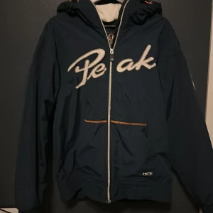 Jacka - Höst jacka som är i bra skick 