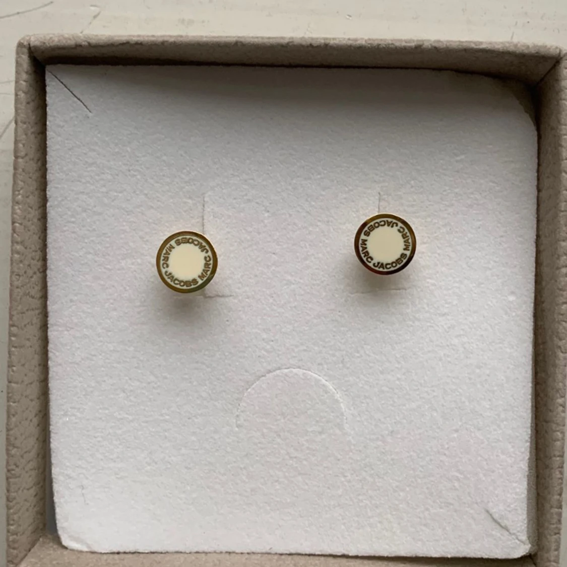 Marc Jacobs örhängen - 90