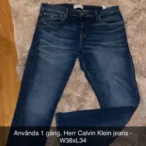 Nyskick  Calvin Klein jeans  W38xL34