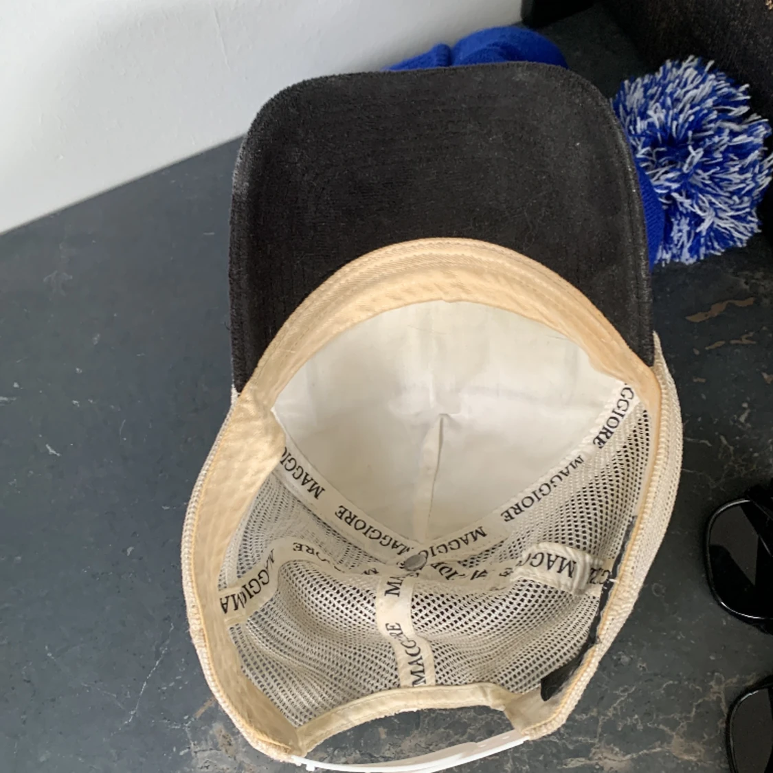 Maggiore svart vit  - 91