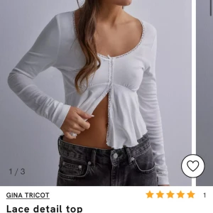 Topp Gina tricot - Används ej💕, storleken padda mig bra som brukar använda s och xs 