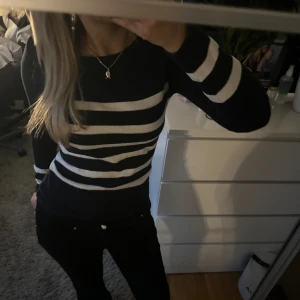 TRÖJA💕💕💕💕 - stickad tröja från GANT 💕bra skick! Storlek S