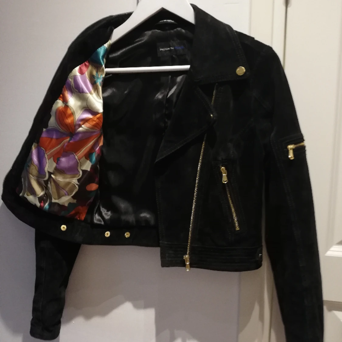 Vår jacka i sammet  - 91