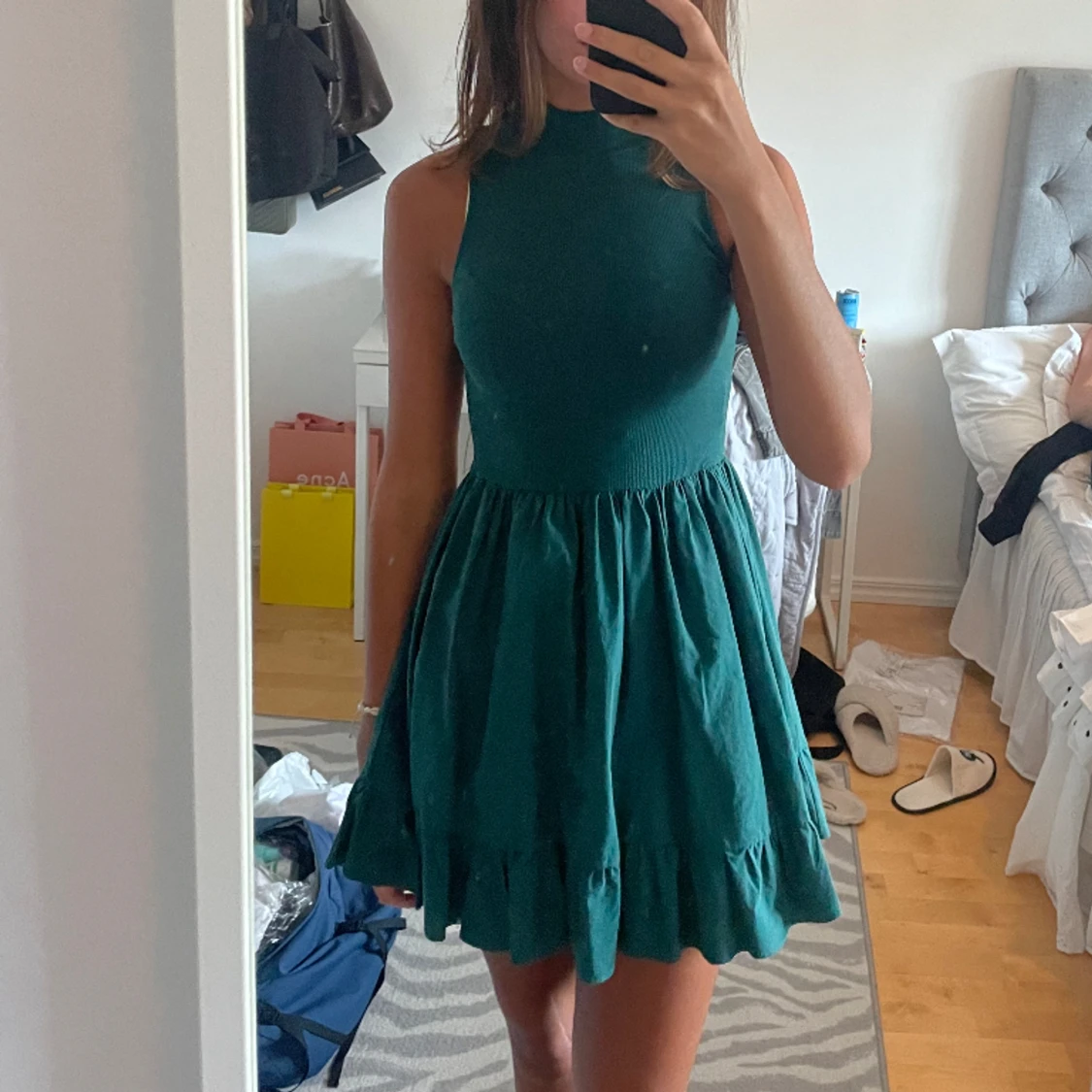 Mörkgrön klänning - 91