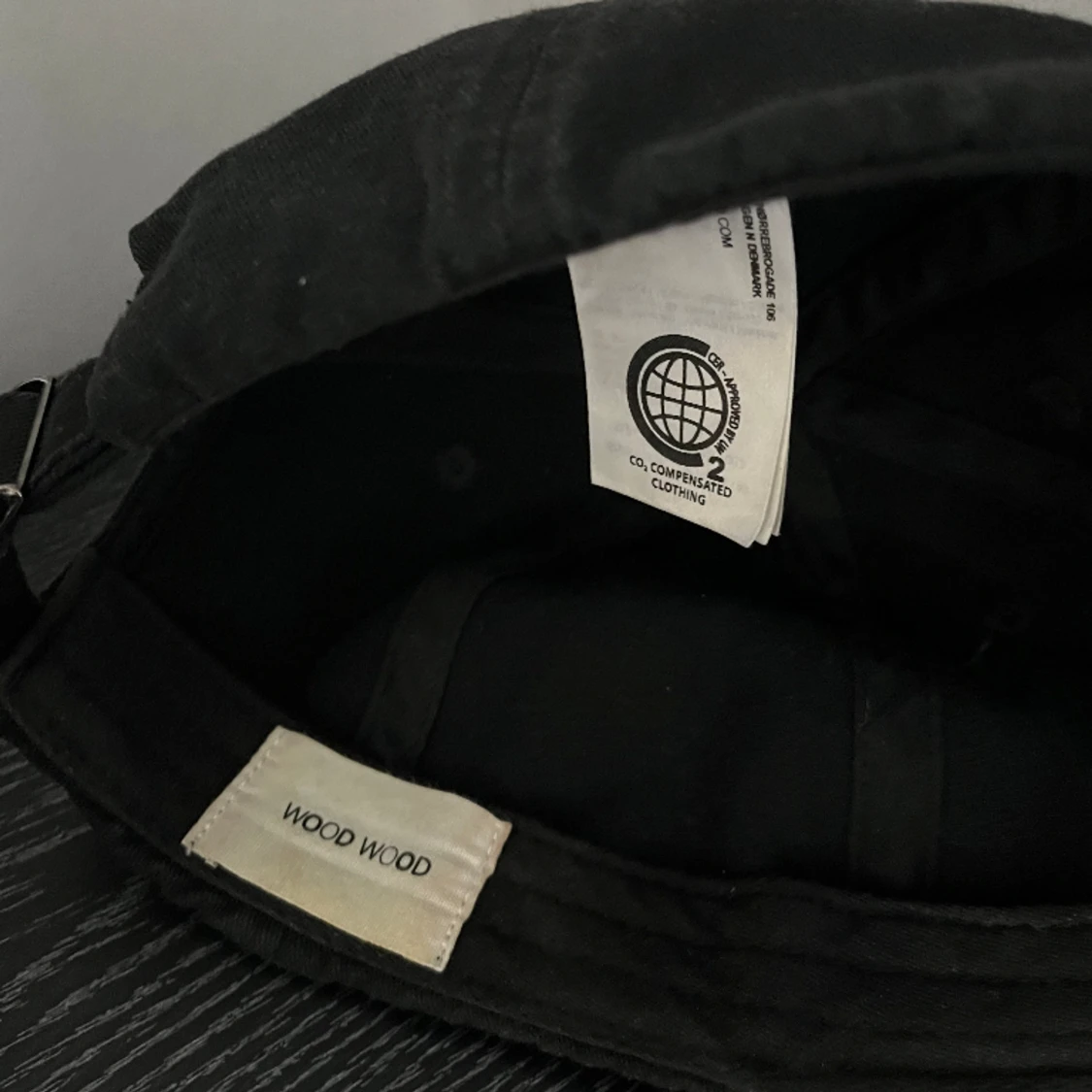 Svart WoodWood Keps  - 91