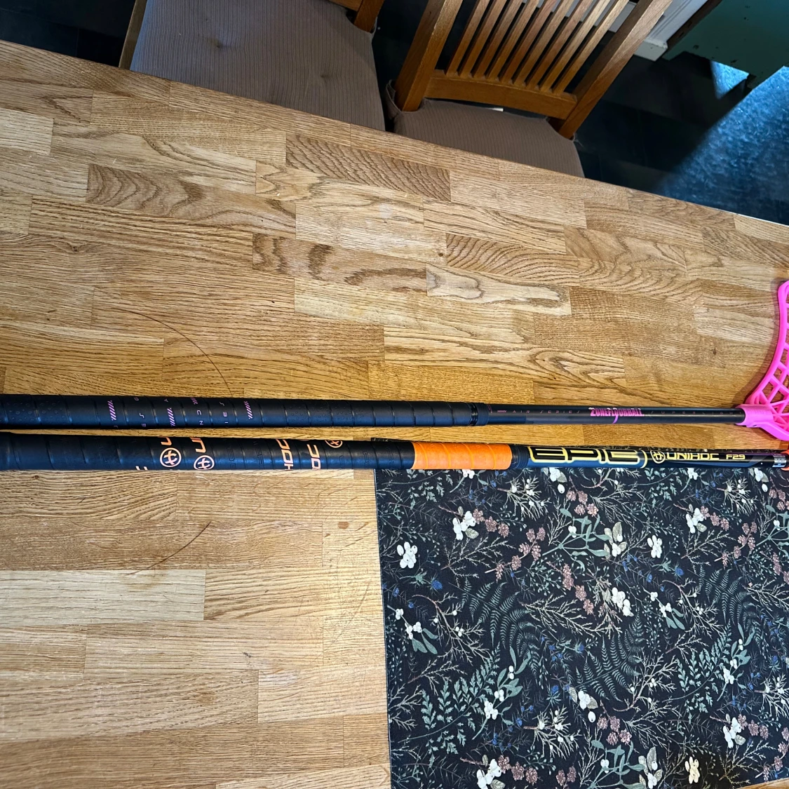 Zonefloorball Air Series & Unihoc Epic F29 Innebandyklubbor + Skyddsglasögon