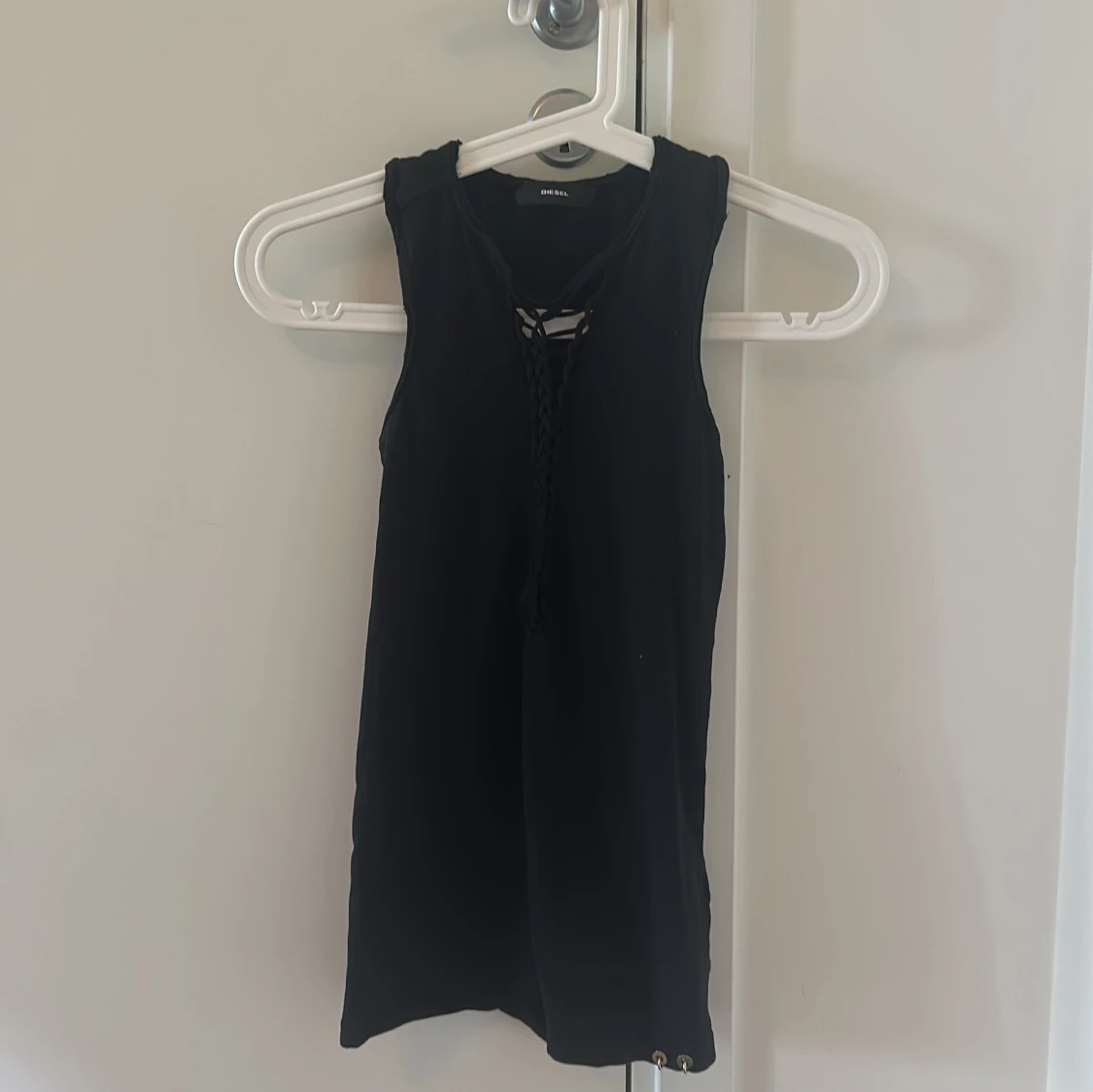 Svart ärmlös snörad topp Diesel