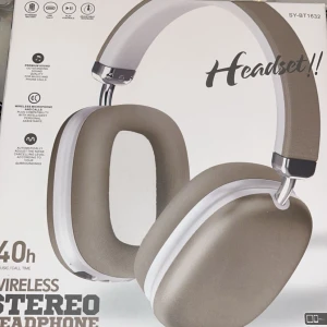 Hörlurar  - Oanvända 