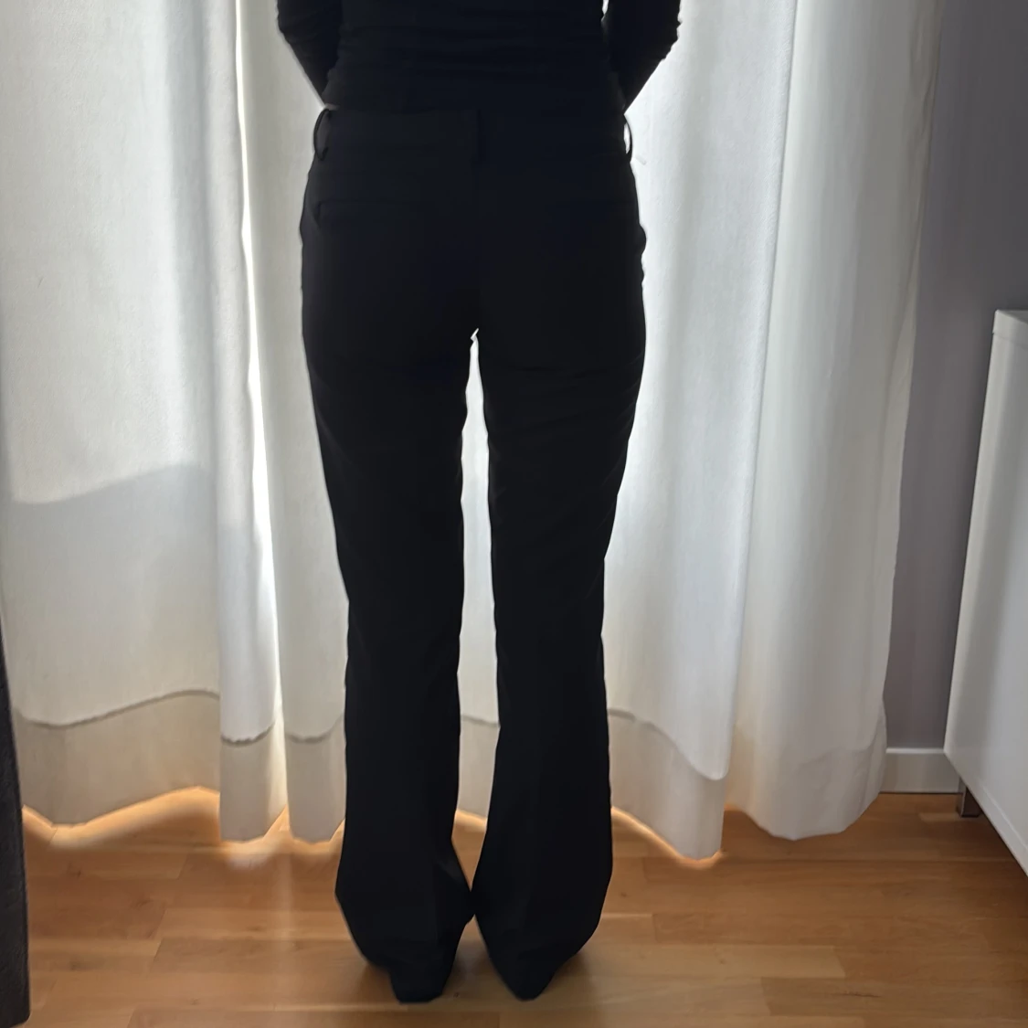 Kostym byxor från bikbok  - 1