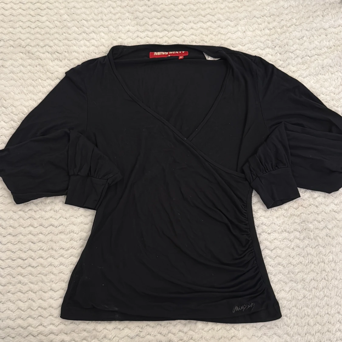 Svart omlottopp från Miss Sixty