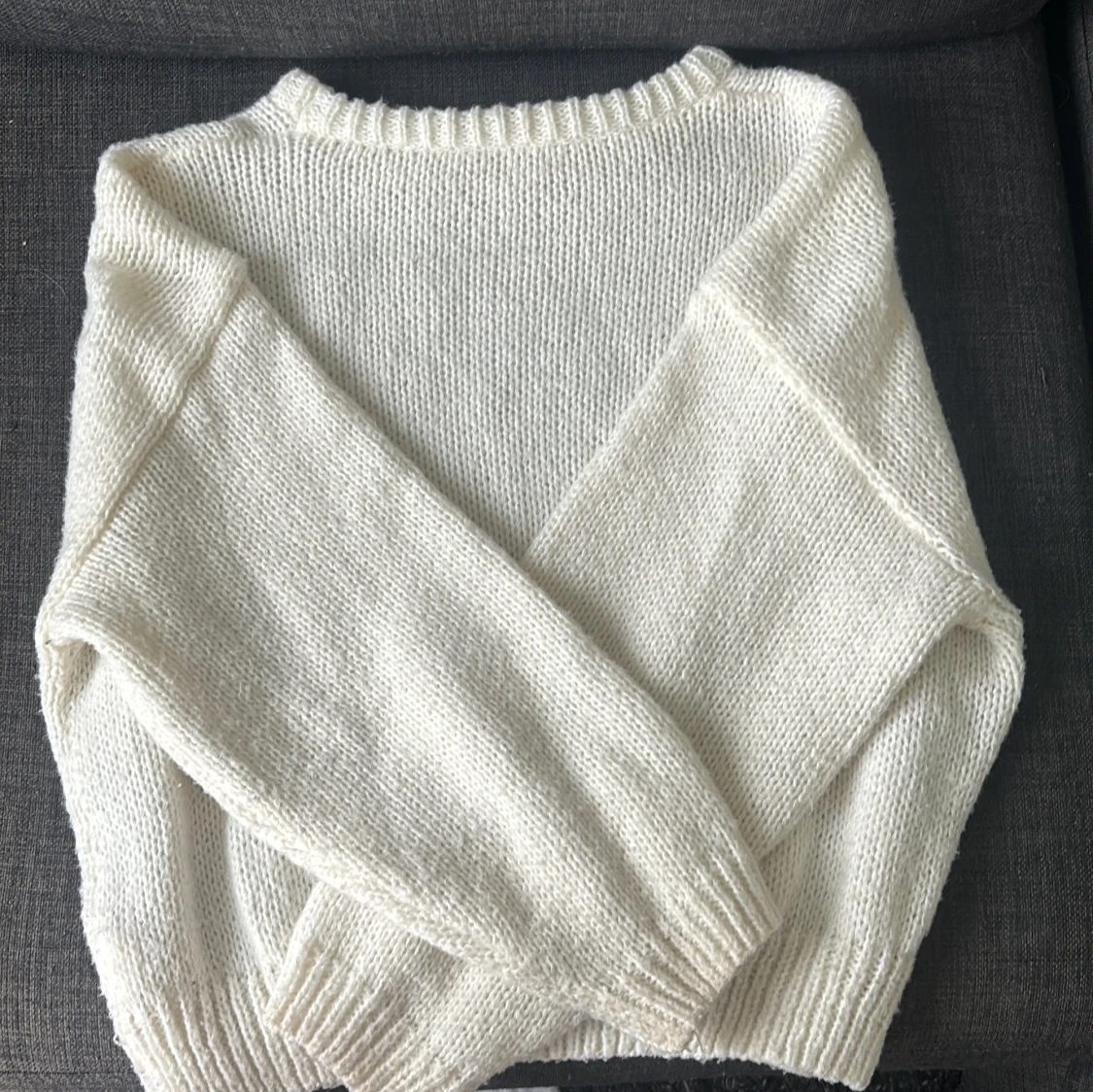 Vit stickad tröja från Dazy