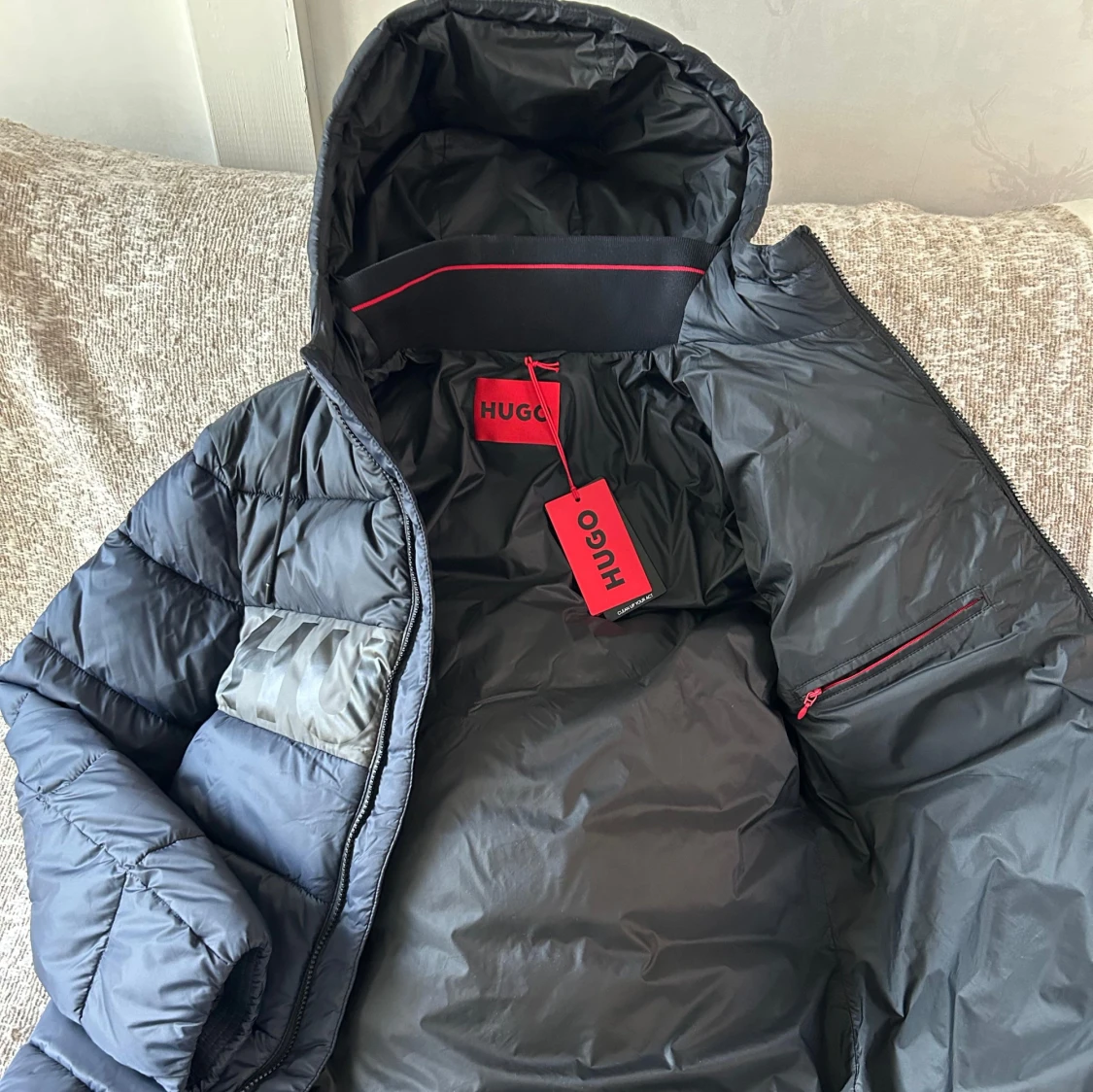 Svart pufferjacka från Hugo  - 2