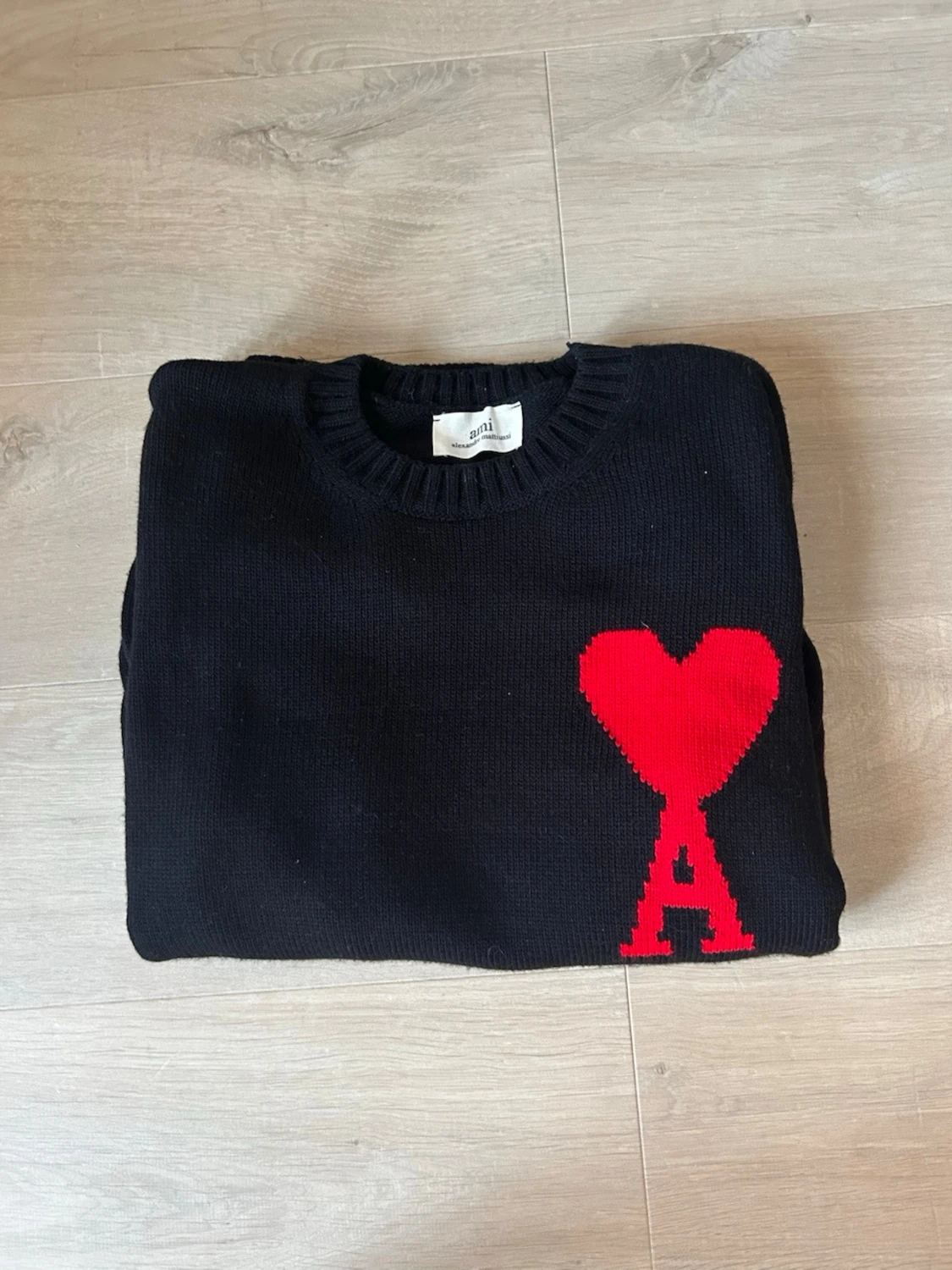 Svart stickad tröja från Ami - 1