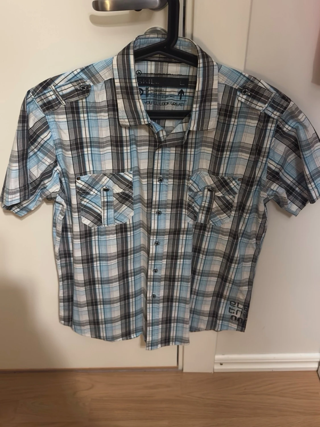 Blårutig kortärmad skjorta från SKIL