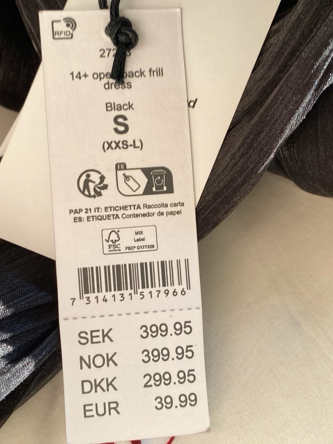 Populär Svart kort klänning  - 2