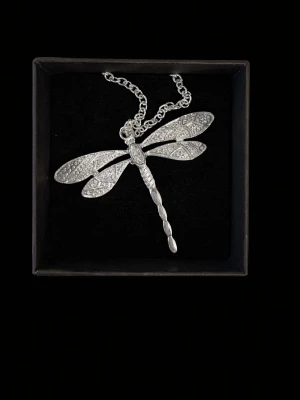 Silver halsband  - GRATIS GÅVA MED VARGE ORDER!! Supertrendig stockholmsstil tjejer, ring silver. Vinter ring smycke. Gjord av mässing stål, jag svarar och skickar alltid snabbt!