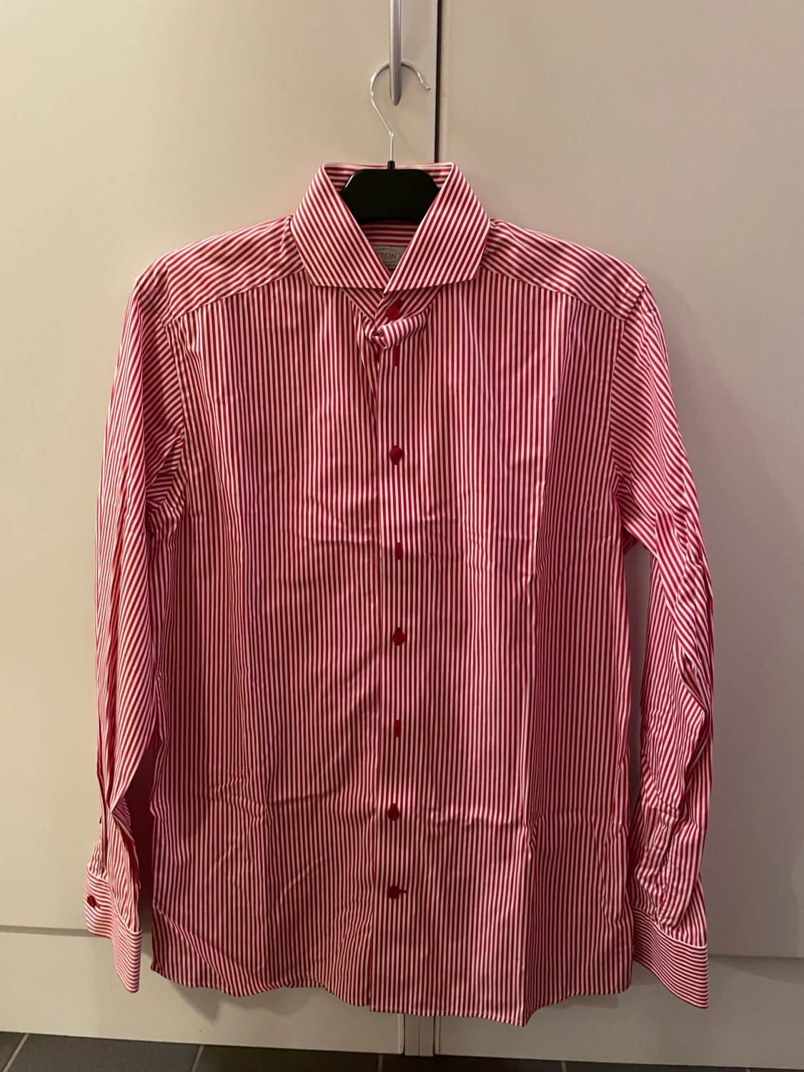 Rödvit randig skjorta från Eton - 1