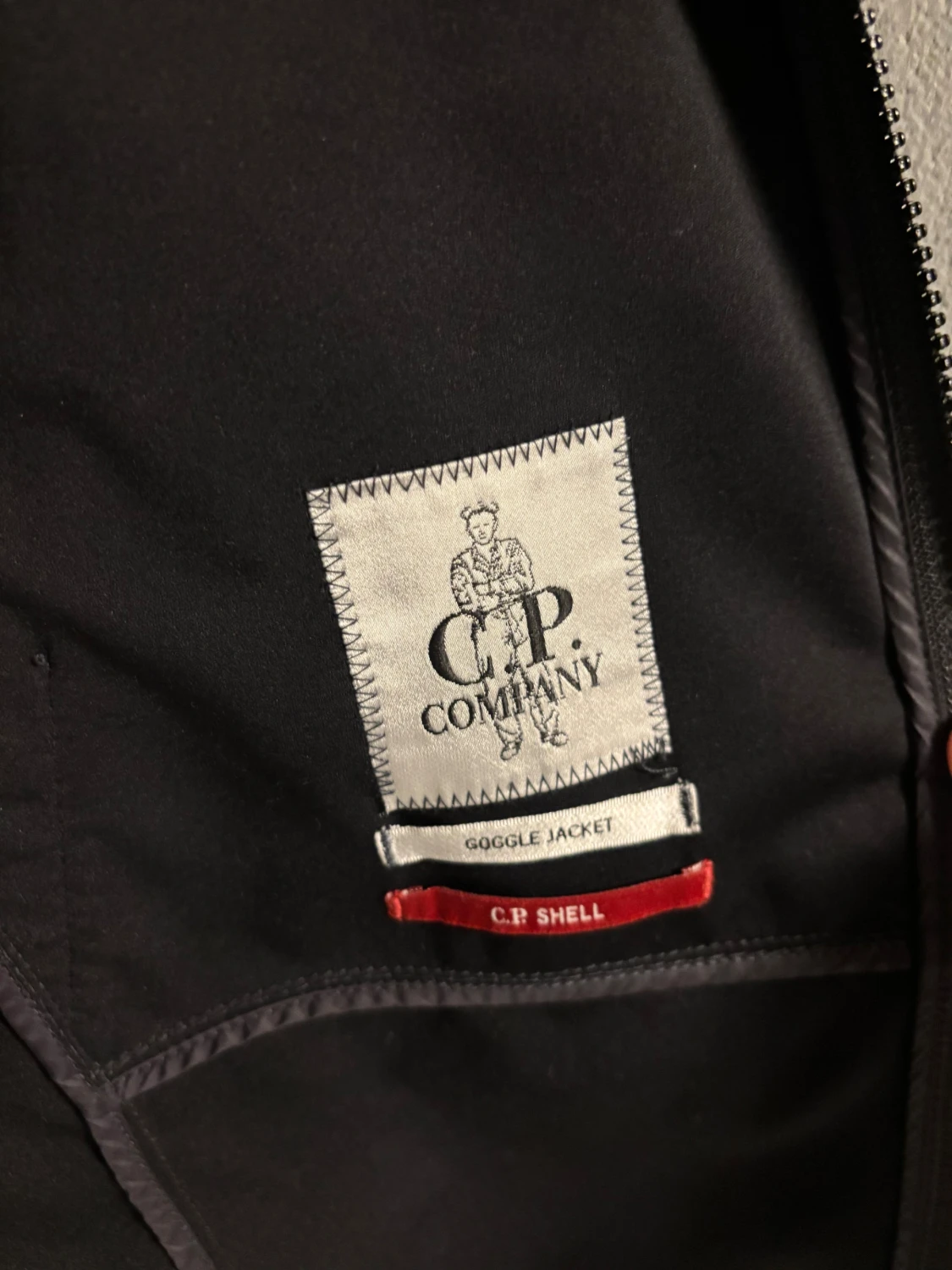 Svart Goggle Jacket från C.P. Company - 2