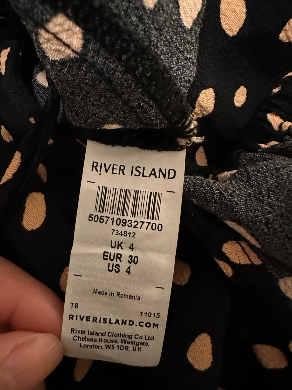 Svart prickig blus från River Island - 5