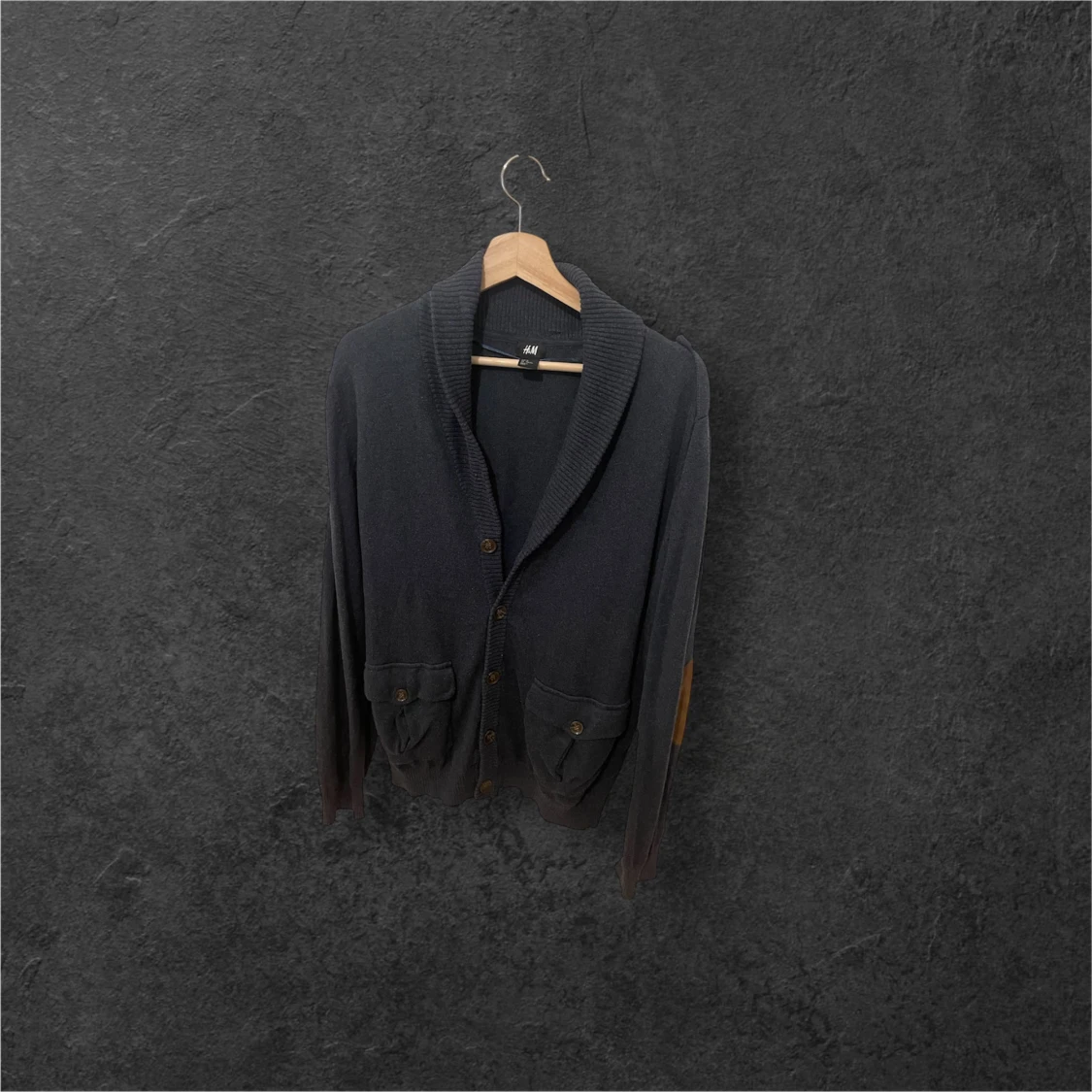 Mörkgrå cardigan med bruna detaljer H&M