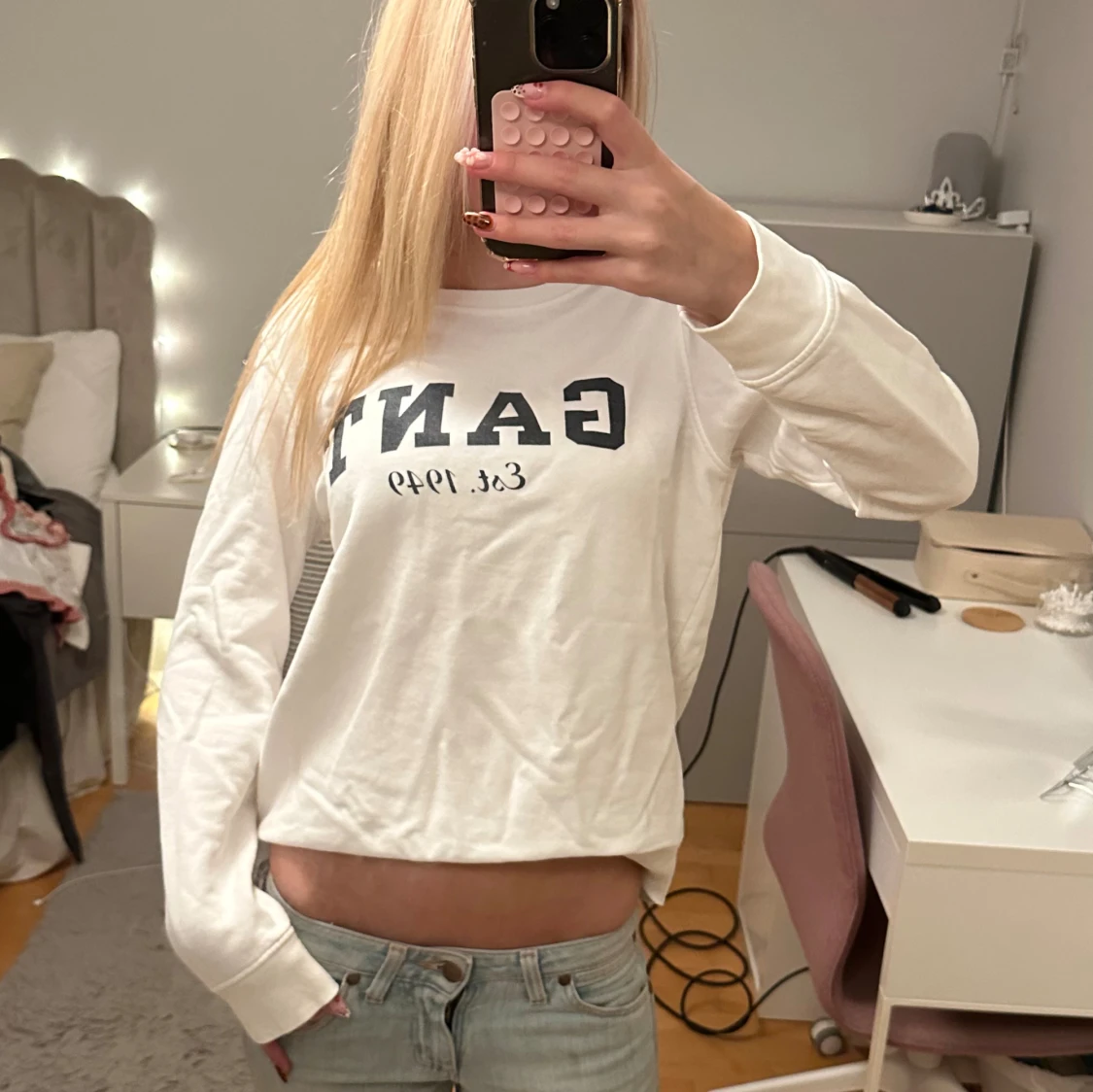 Vit långärmad GANT sweatshirt
