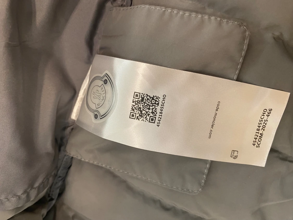 Grå quiltad pufferjacka Moncler - 1