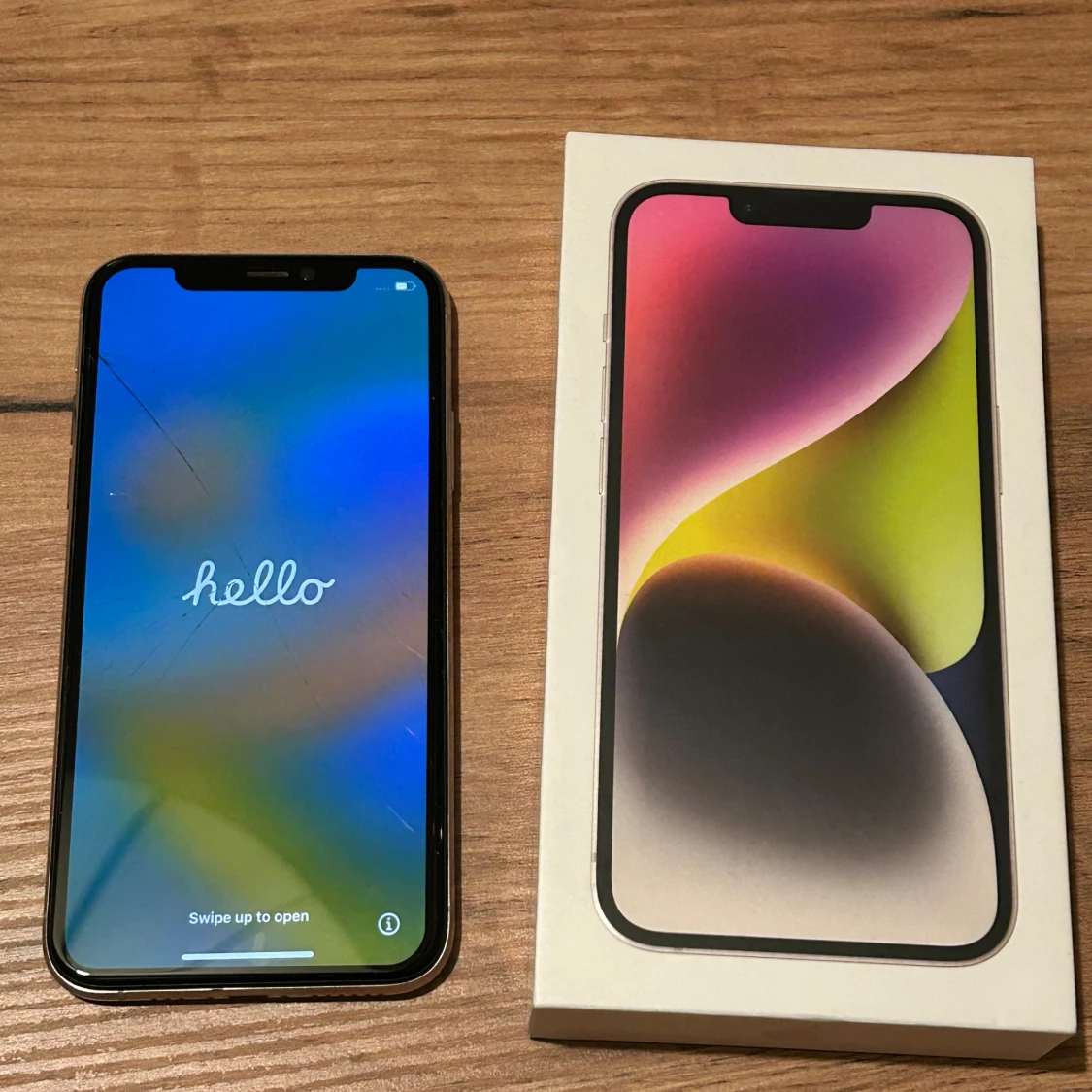 iPhone XS Silver - 1