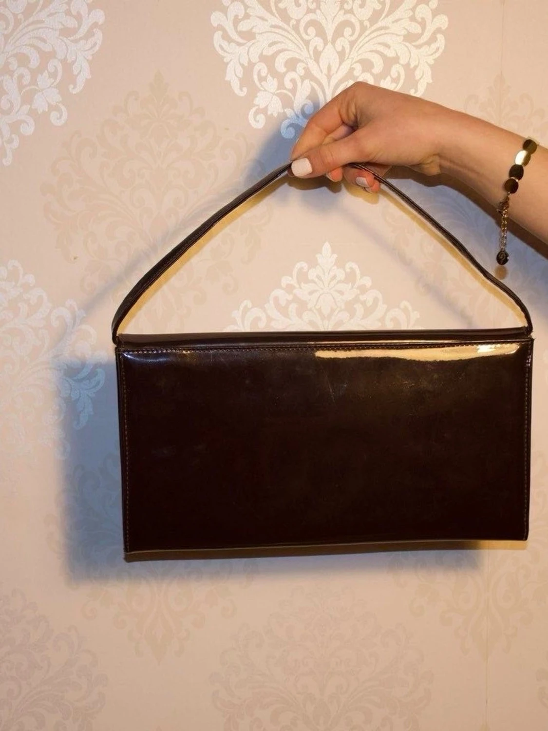 Vinröd lack (03) - 1