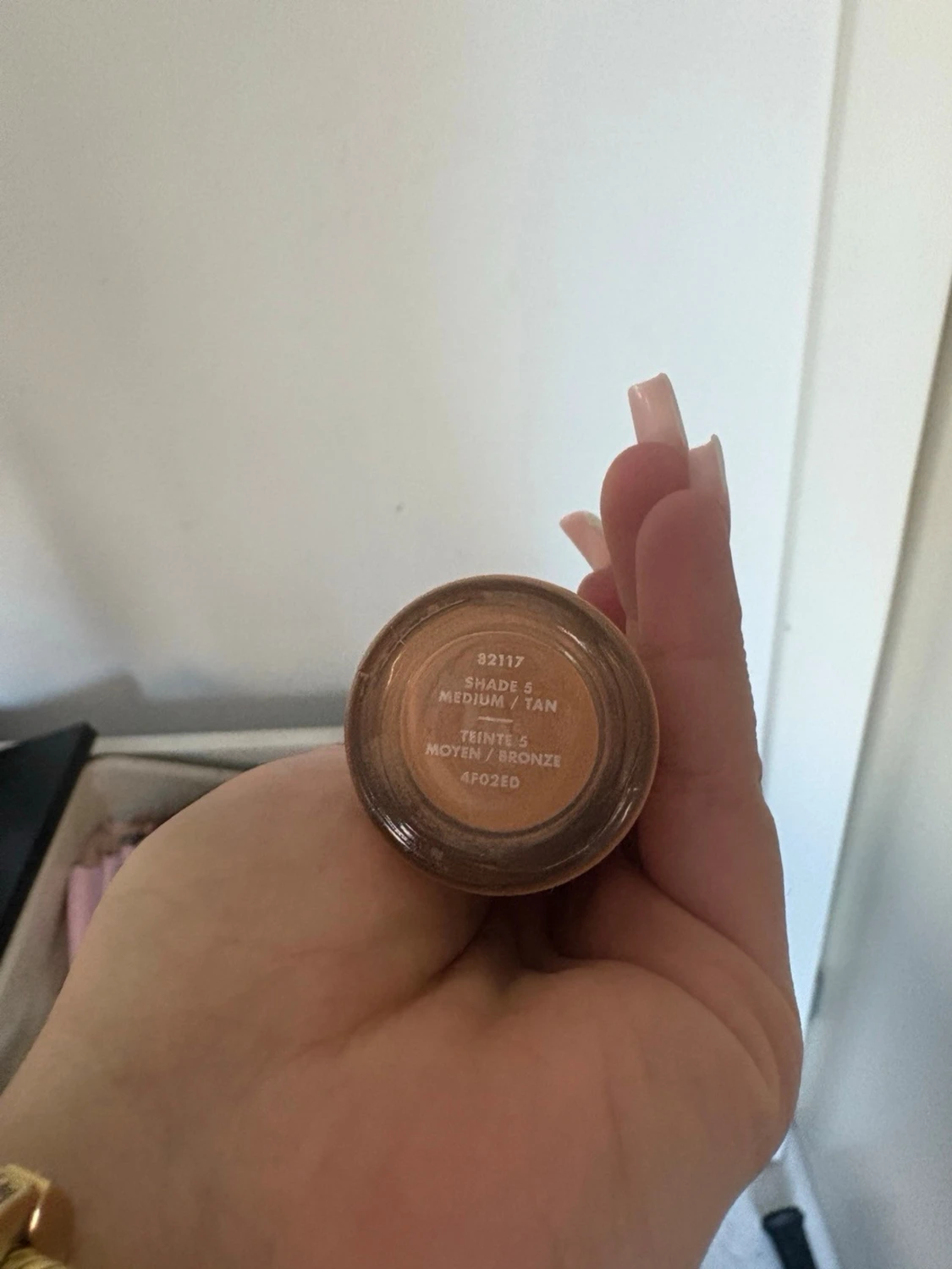 Elf halo glow foundation - 1