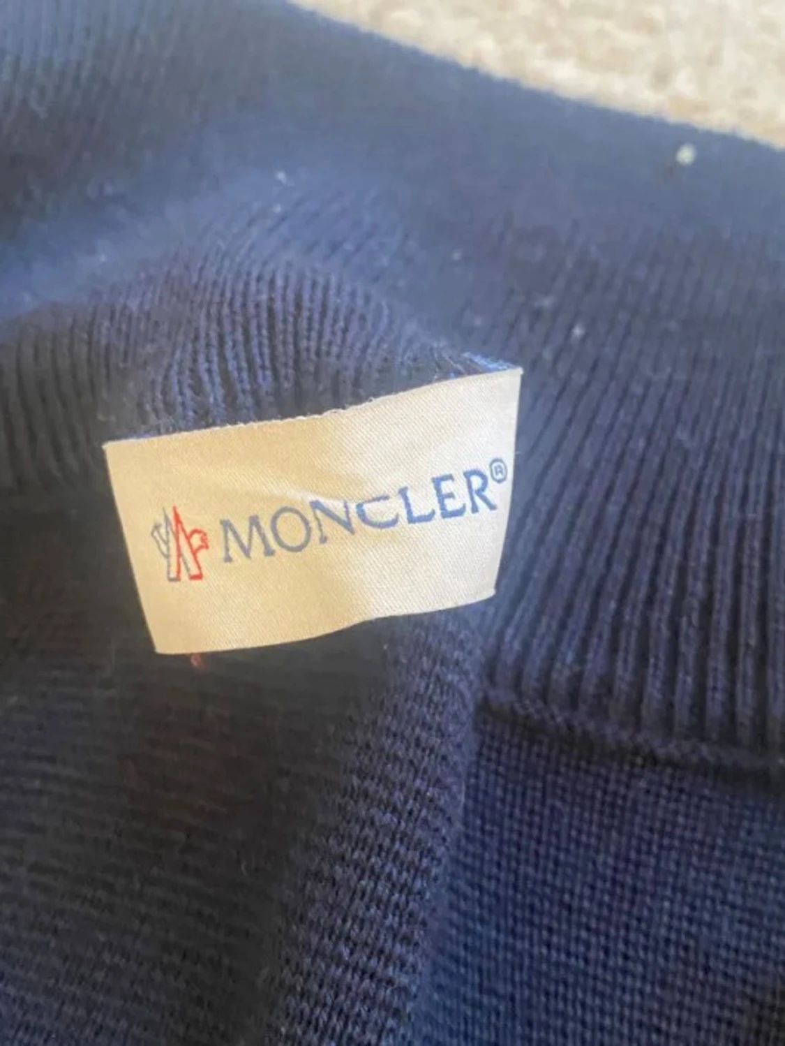 Mörkblå dunväst från Moncler - 2