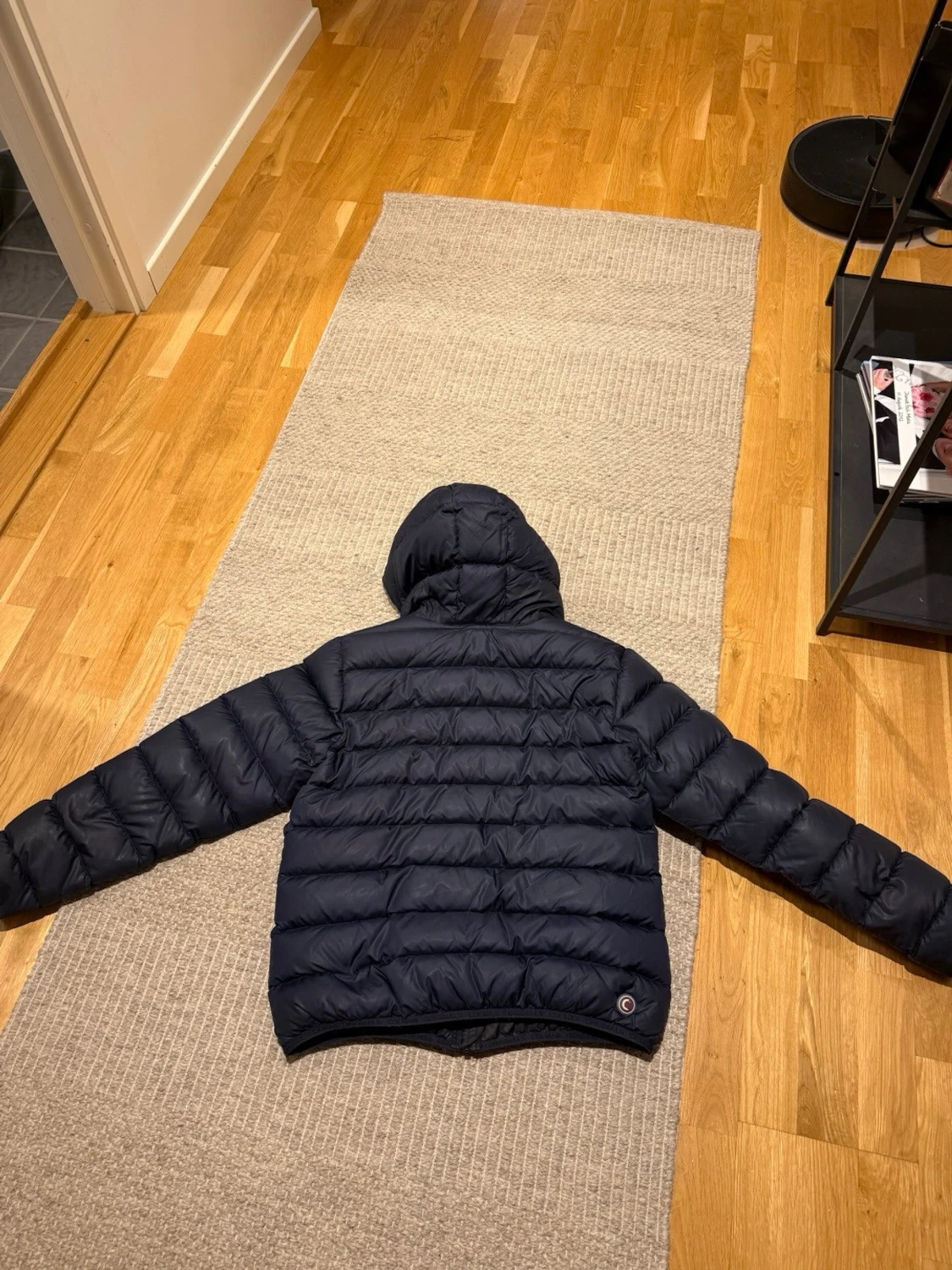 Mörkblå pufferjacka från Colmar - 2