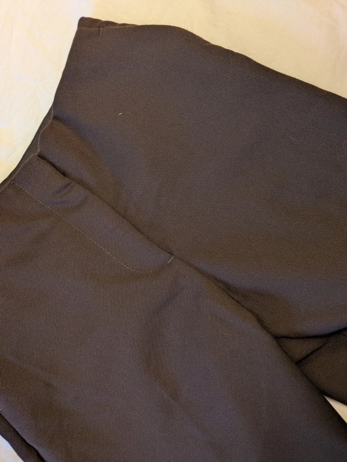 Bruna kostymbyxor med pressveck - 2