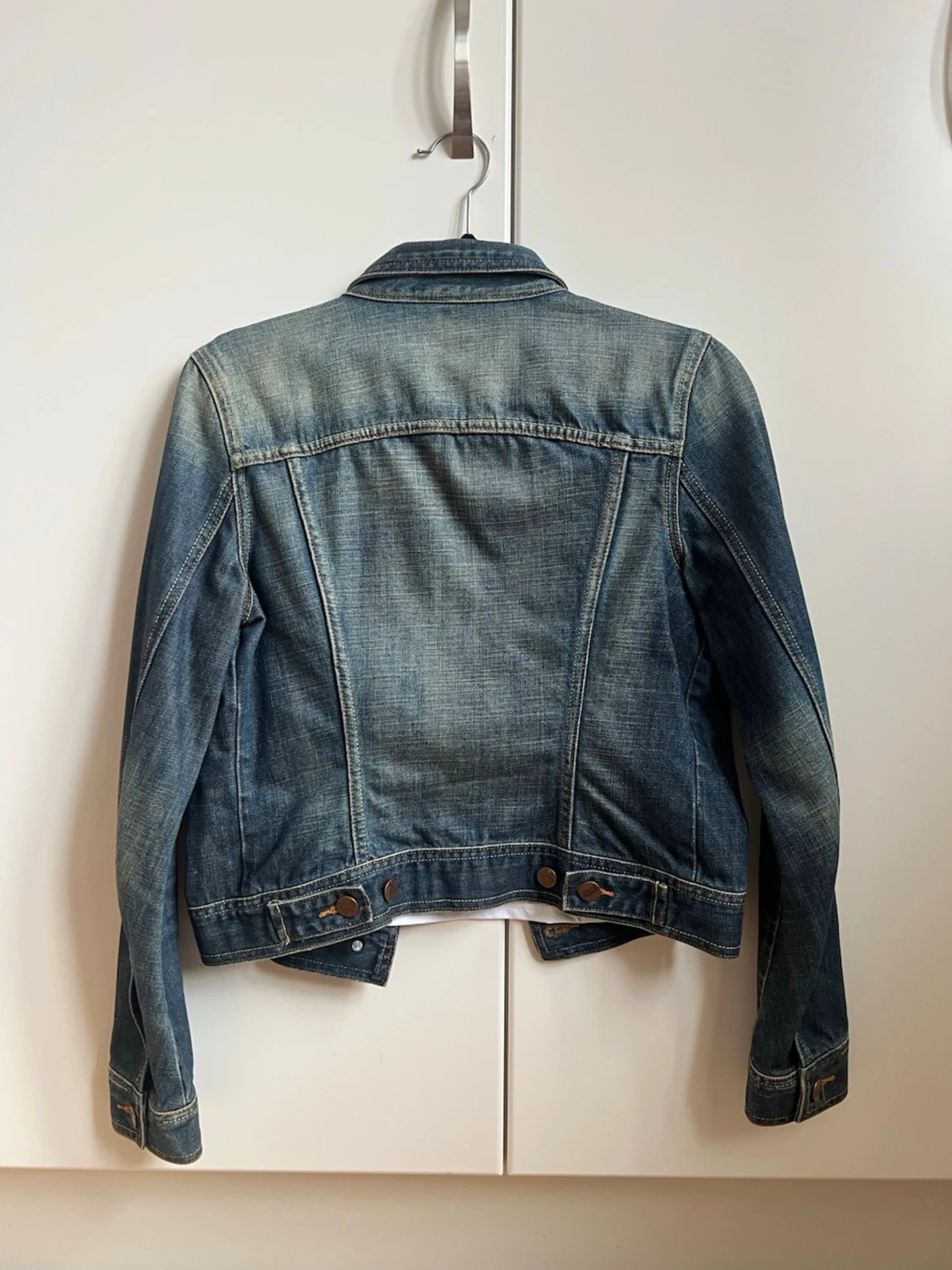 Blå jeansjacka från Divided - 2