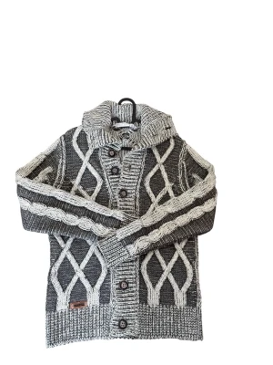 Gråvit stickad kofta med mönster - Mycket fet Cardigan i bra skick, perfekt till vintern och våren nu, hör av dig vid frågor!