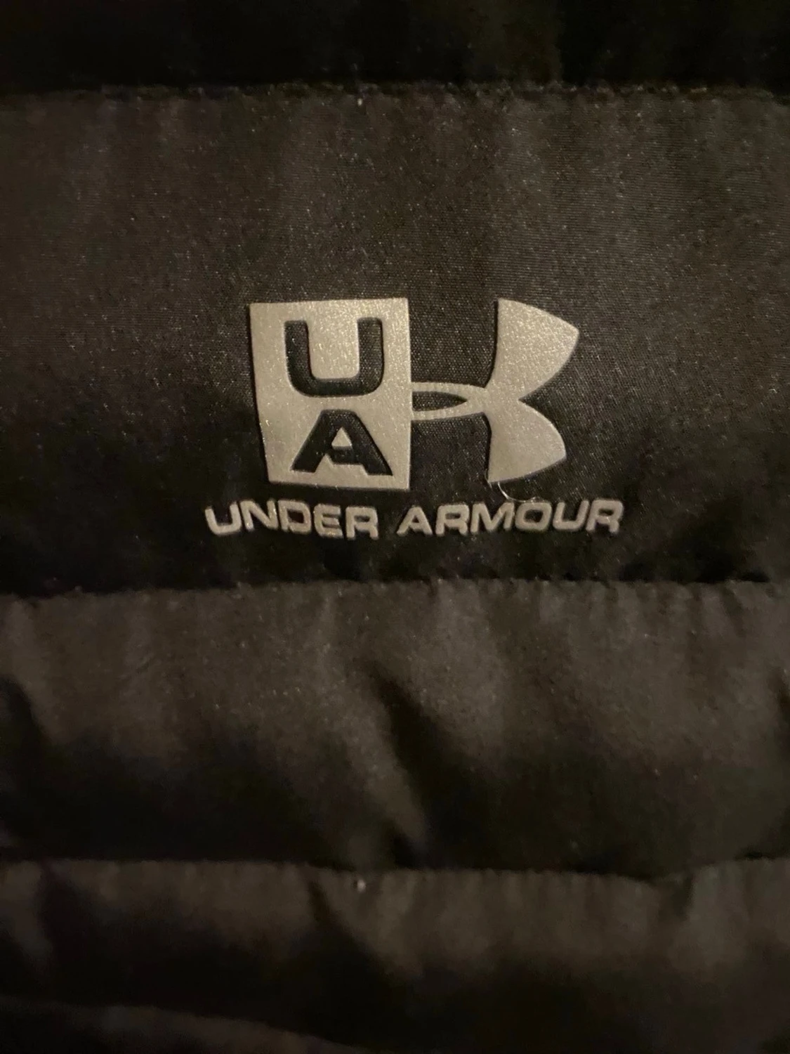 Svart väst från Under Armour - 2