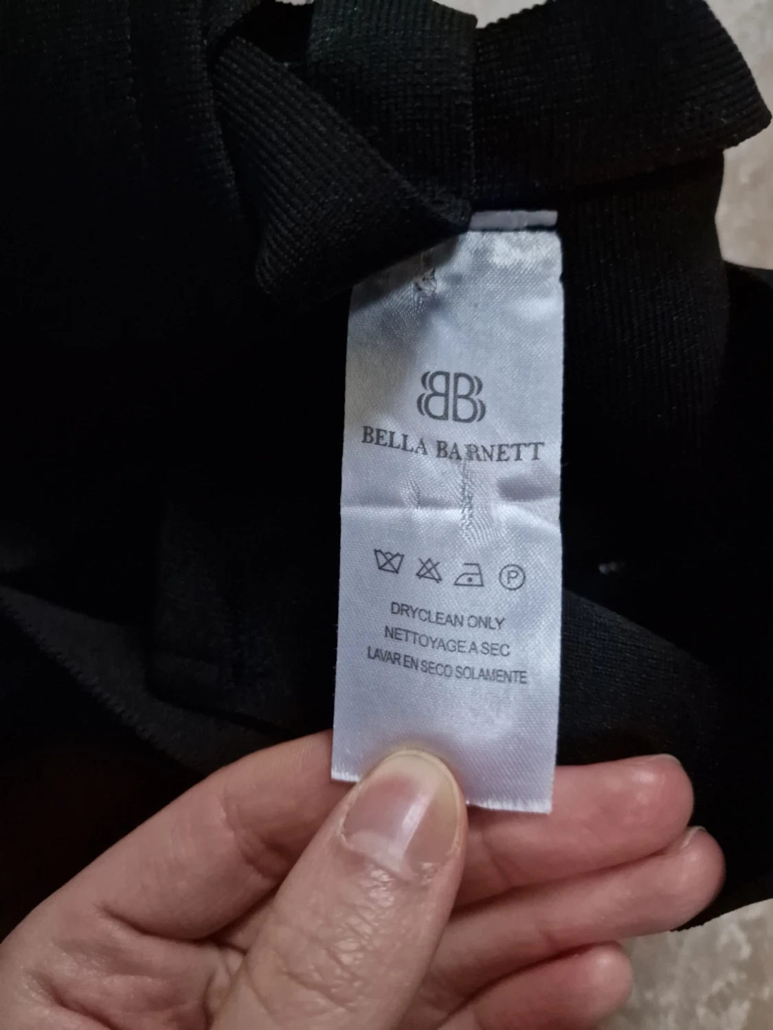 Dress with cut out on the sides - 4