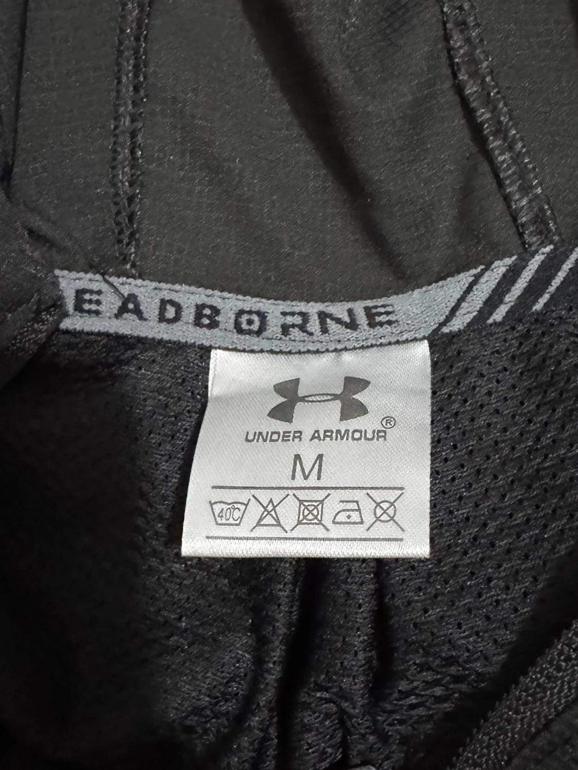 Svart vindjacka Under Armour M - 2