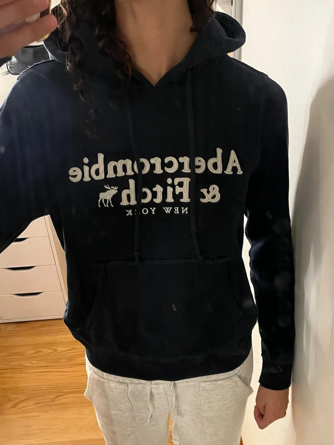 Mörkblå hoodie från Abercrombie & Fitch - 3