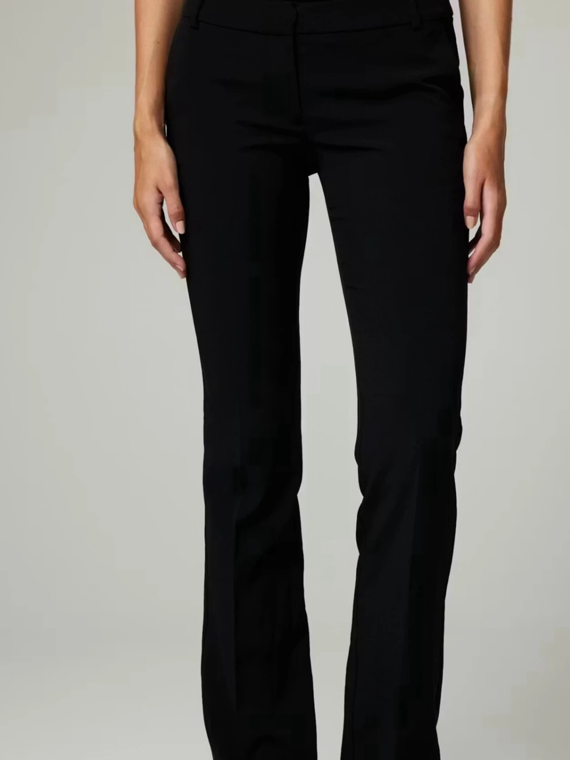 Svarta bootcut kostymbyxor