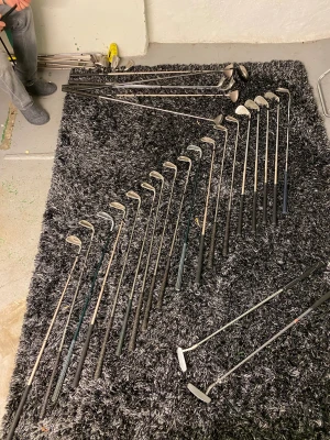 26 st olika gilfklubbor i blandat skick, (kan köps styckvis). - Kontakta om begäran på fler bilder.