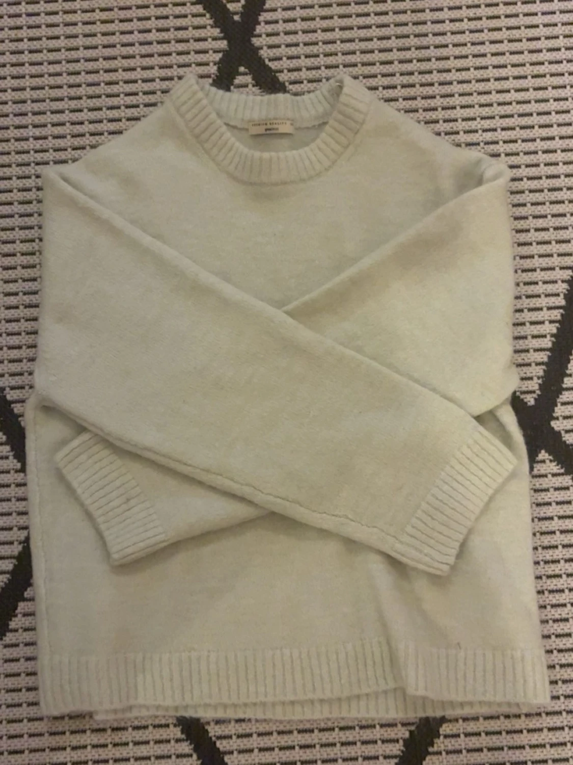 LJUSGRÖN stickad ifrån gina