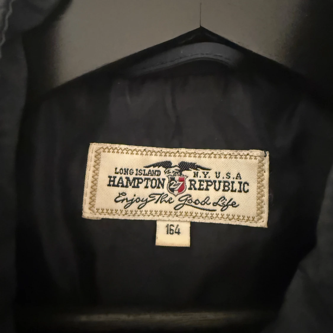 Quiltad svart jacka Hampton Republic - 1