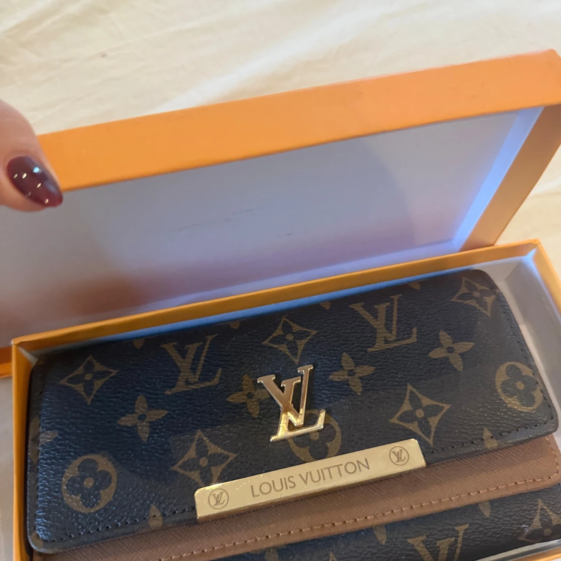  Elegant plånbok  - 1